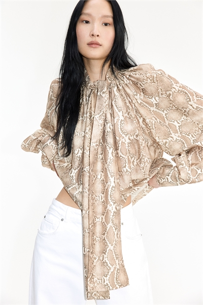 Блузка с завязками на шее 1255394002