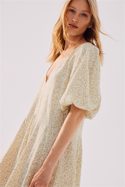 Платье с расклешенной юбкой 1231783007