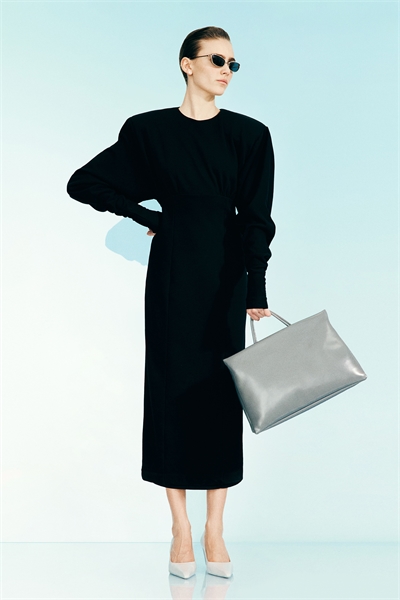 Платье-толстовка с рукавами летучая мышь 1270887001