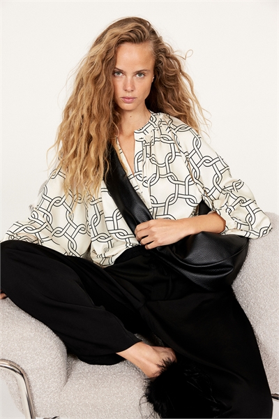 Блузка с воздушными рукавами 1243048005