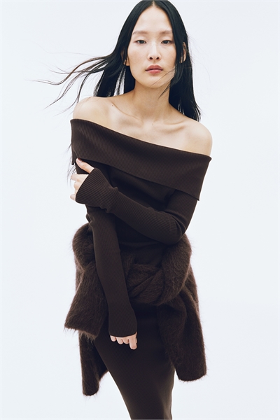 Топ без плеч из ребристого трикотажа 1237775003