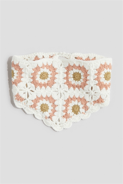 Нагрудник с вязаным узором 1278452001