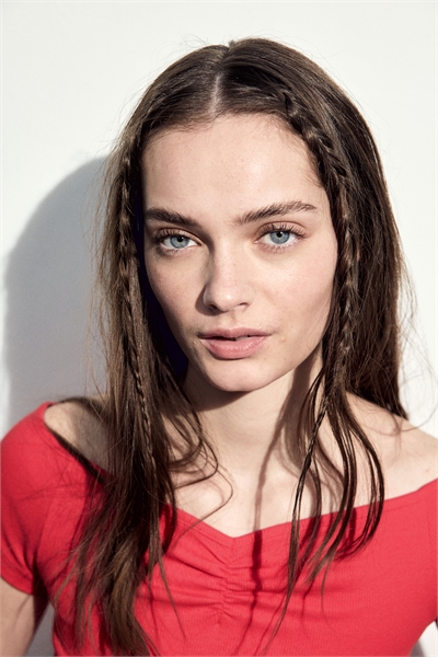 Топ с открытыми плечами в рубчик 1278148003