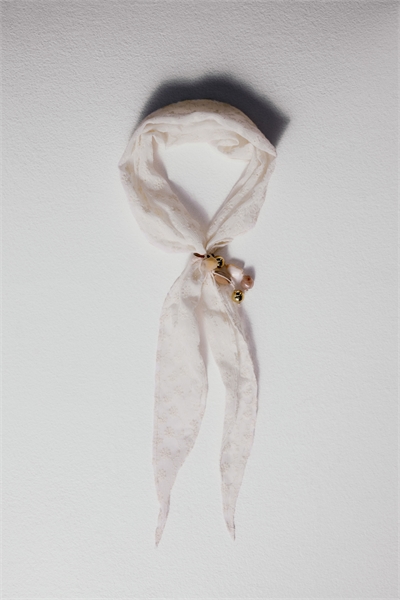 Вышитый шейный платок 1285849001