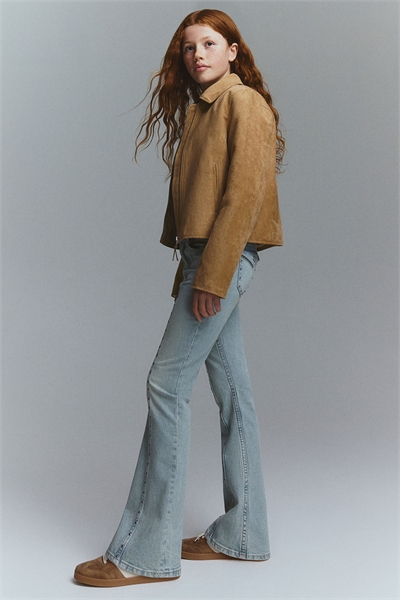 Расклешенные джинсы с вышивкой 1268726003