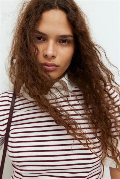 Футболка из тонкого трикотажа 1268203007