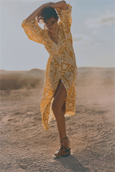 Платье из крепа с завязывающимся поясом 1226566015