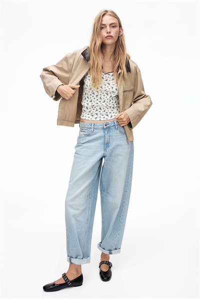 Топ с вырезом сердечком 1266326003