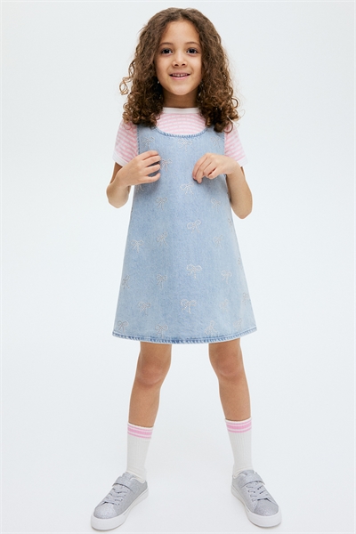 Украшенное джинсовое платье 1260994001