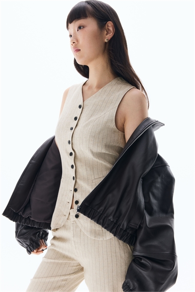 Костюмная жилетка 1230708012