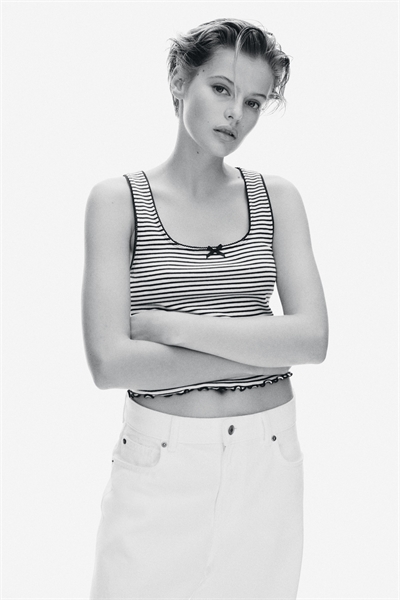 Жилет из трикотажа пуантель 1272563006