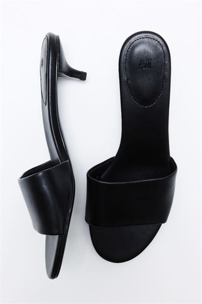 Сандалии на каблуке 1281676001