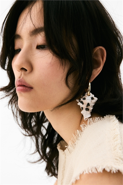 Серьги с подвеской в виде ракушки 1298199001