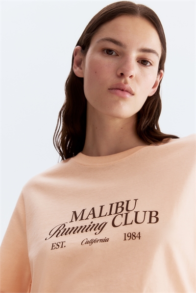 Футболка с принтом 1274171021