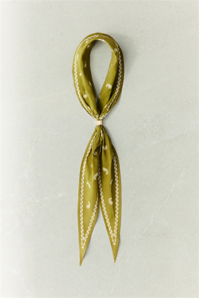 Шарф с деталями из бисера 1290429004