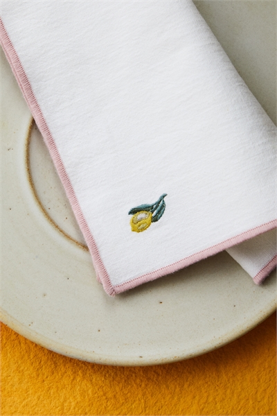 Набор из 4 салфеток с вышивкой 1197530009