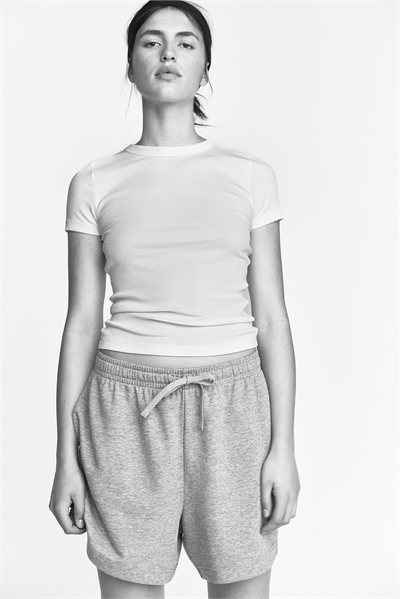 Свободные шорты 1270857002