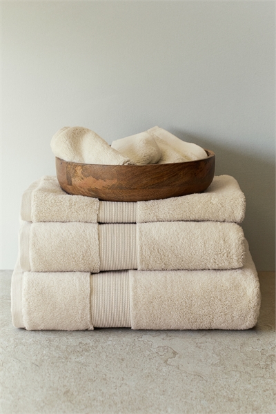 Мягкое махровое банное полотенце 1237665003