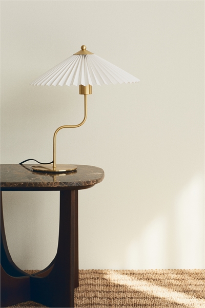 Настольная лампа с плиссированным абажуром 0800047001