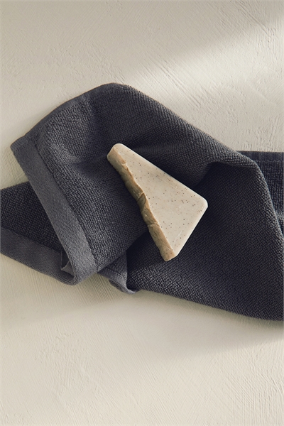 Махровое полотенце для гостей 1076718038