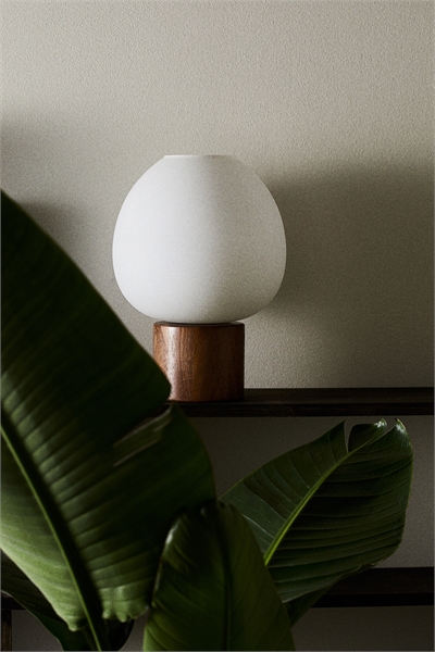 Настольная лампа из дерева и стекла 1199335001