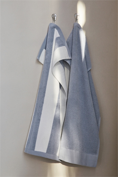 Полосатое полотенце для рук 1205446013