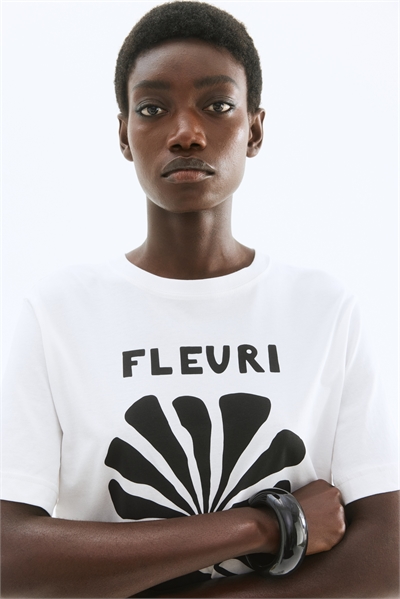 Футболка с принтом 1274171042