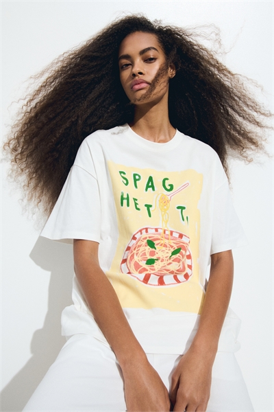 Футболка с принтом в стиле оверсайз 1296379005