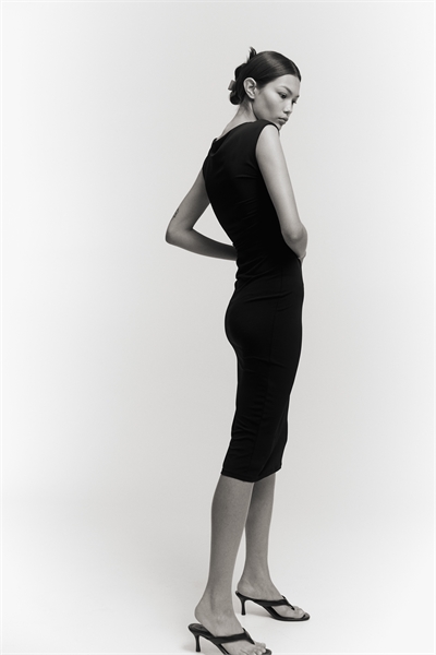 Платье с капюшоном на рукавах 1239334001