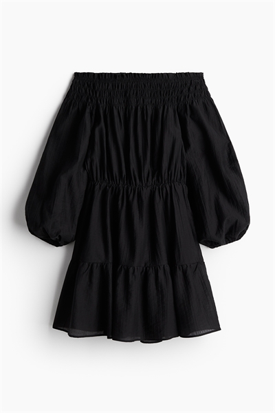 Платье на плечах 1238328001