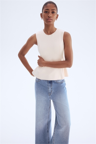 Жилет из интерлока с пеплумом 1295801002