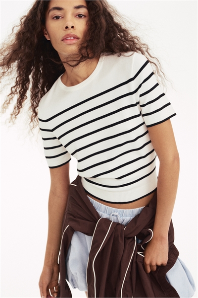 Футболка из тонкого трикотажа 1268203018