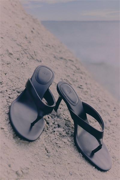 Сандалии на каблуке 1291723002