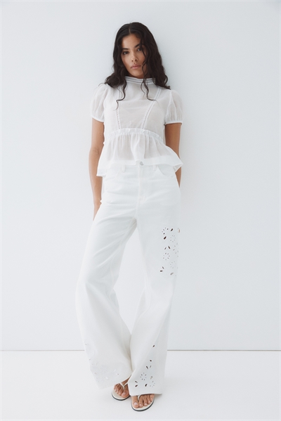 Блузка с кружевными вставками и пеплумом 1294277002