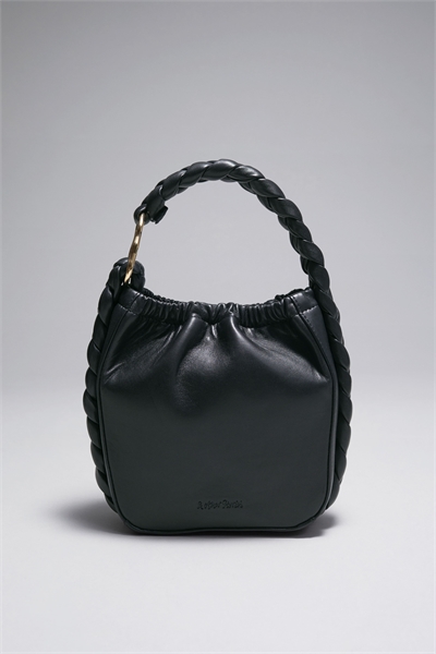 Плетеная кожаная сумка-ведро 1214629001