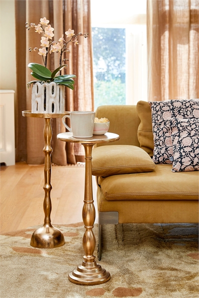 Приставной столик из переработанного металла 1278344004