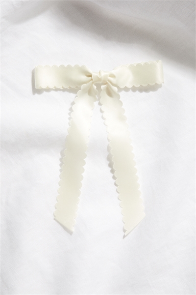 Заколка для волос с атласным бантом 1241442009