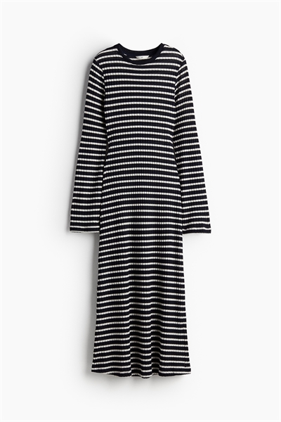 Платье из трикотажа в рубчик 1240140002