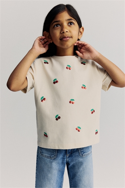 Футболка с узором из деталей 1302424009