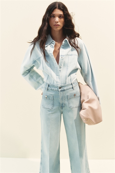 Широкие джинсы с высокой лодыжкой 1294598004