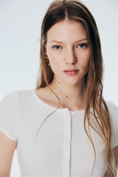 Ребристый топ на пуговицах спереди 1296534001