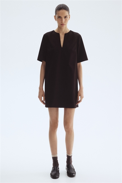 Платье с короткими рукавами 1297907002