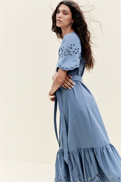 Длинное платье с отделкой бродери-англиз 1297844001