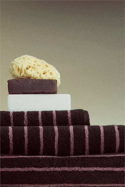 Полосатое полотенце для рук 1177357011