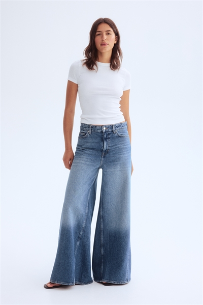 Расклешенные джинсы 1302280001