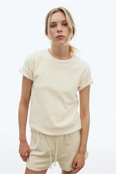 Велюровая футболка 1300652001