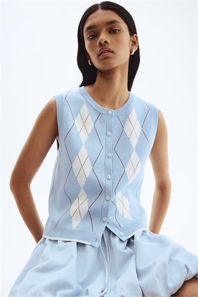 Жилет из тонкого трикотажа 1304359001