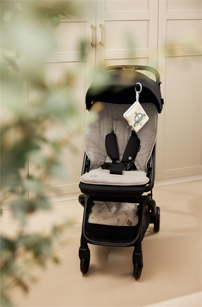 Вкладыш в сиденье коляски 1226486005