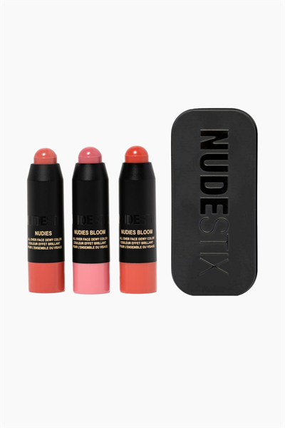 Набор румян Pretty Blush Kit 1272611001