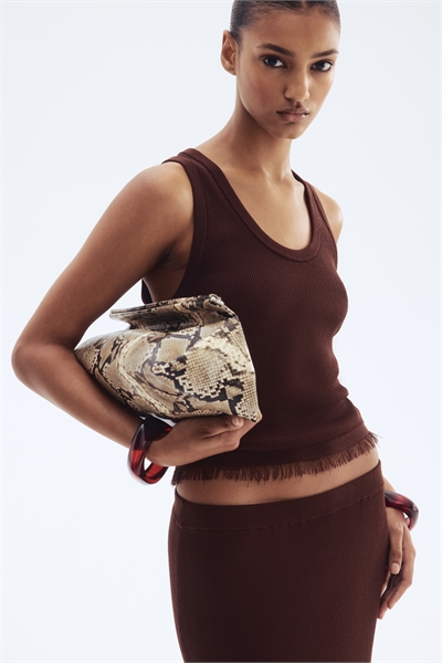 Майка с бахромой 1296659002